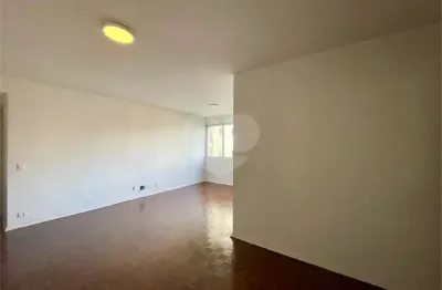 Apartamento com 3 quartos à venda na Alameda Franca, --, Jardim Paulista, São Paulo