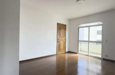 Apartamento com 3 quartos à venda na Rua Oscar Freire, --, Pinheiros, São Paulo