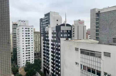 Apartamento com 3 quartos à venda na Rua José Maria Lisboa, --, Jardim Paulista, São Paulo