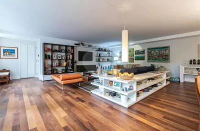 Apartamento com 3 quartos para alugar na Rua José Maria Lisboa, --, Jardim América, São Paulo