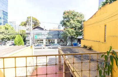 Casa comercial para alugar na Rua Professor Atílio Innocenti, --, Vila Nova Conceição, São Paulo
