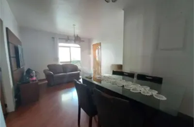 Apartamento com 3 quartos à venda na Rua Oscar Freire, --, Pinheiros, São Paulo