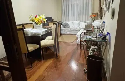 Apartamento com 2 quartos à venda na Rua Fradique Coutinho, --, Vila Madalena, São Paulo