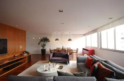 Apartamento com 3 quartos para alugar na Alameda Casa Branca, --, Jardim América, São Paulo