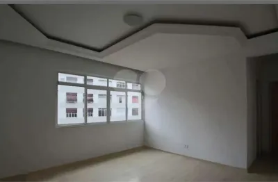 Apartamento com 3 quartos para alugar na Avenida Angélica, --, Higienópolis, São Paulo