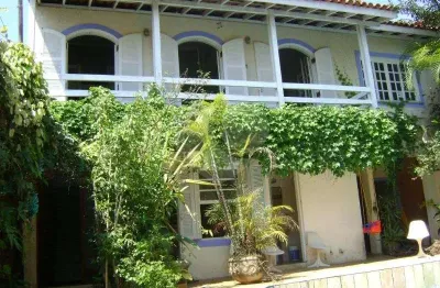 Casa com 4 quartos à venda na Rua Duartina, --, Sumaré, São Paulo