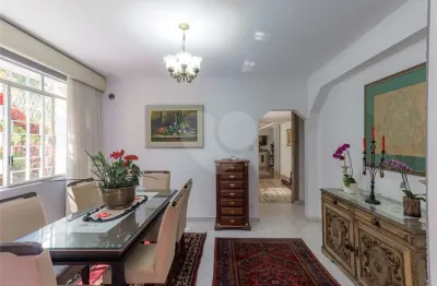 Casa com 4 quartos à venda na Rua Duartina, --, Sumaré, São Paulo