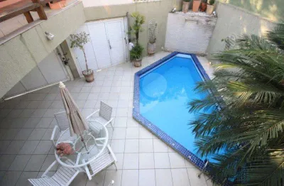 Casa com 3 quartos à venda na Avenida das Corujas, --, Vila Madalena, São Paulo