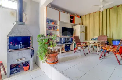 Casa com 3 quartos à venda na Rua Delfina, --, Vila Madalena, São Paulo