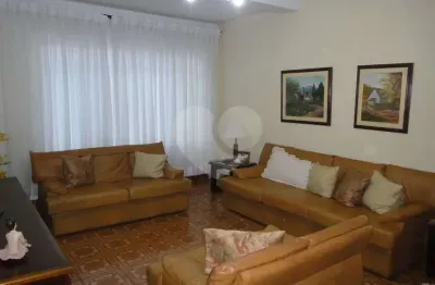 Casa com 3 quartos à venda na Rua Hungara, --, Lapa, São Paulo
