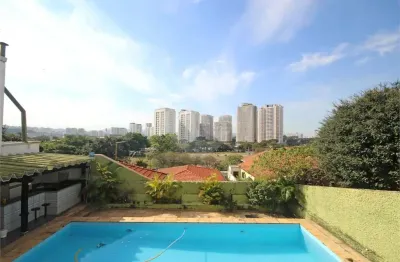 Casa com 4 quartos à venda na Lapa, São Paulo 