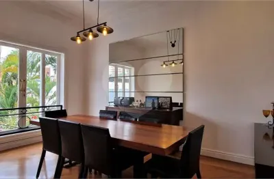 Casa com 3 quartos à venda na Rua Gregório Paes de Almeida, --, Alto de Pinheiros, São Paulo