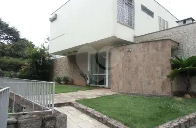 Casa com 3 quartos à venda na Avenida Mercedes, --, Alto da Lapa, São Paulo