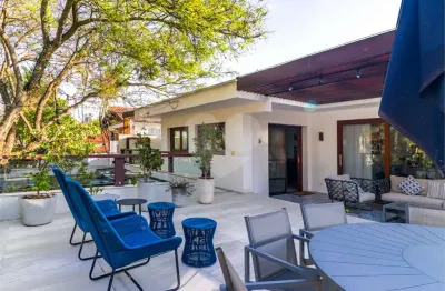 Casa com 3 quartos à venda na Avenida Padre Pereira de Andrade, --, Alto de Pinheiros, São Paulo