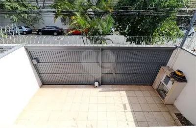 Casa com 3 quartos à venda na Rua Nicolau Gagliardi, --, Pinheiros, São Paulo