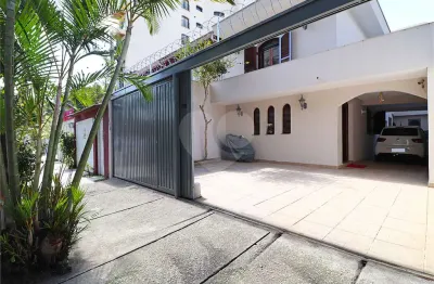 Casa com 3 quartos à venda na Rua Nicolau Gagliardi, --, Pinheiros, São Paulo