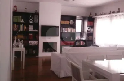 Apartamento com 4 quartos à venda na Rua Maracanã, --, Alto da Lapa, São Paulo