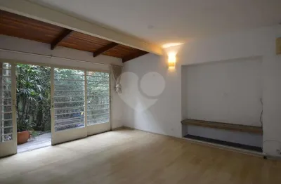 Casa com 2 quartos à venda na Rua Paris, --, Perdizes, São Paulo
