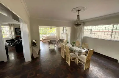 Casa com 4 quartos à venda na Rua Guará, --, Sumaré, São Paulo