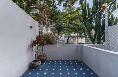Casa com 2 quartos à venda na Rua Judith, --, Alto de Pinheiros, São Paulo