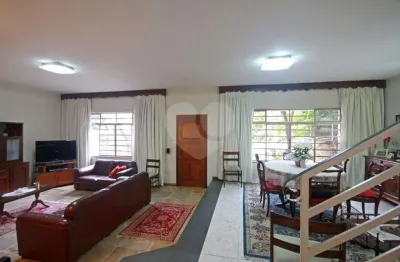 Casa com 3 quartos à venda na Avenida Doutor Arnaldo, --, Sumaré, São Paulo