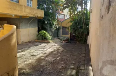 Casa com 2 quartos à venda na Rua Tonelero, --, Vila Ipojuca, São Paulo
