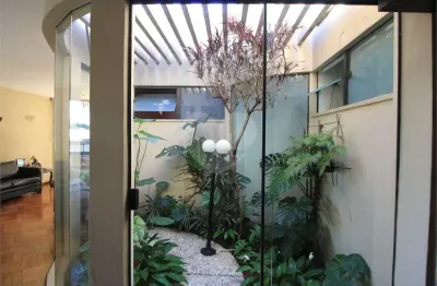 Casa com 4 quartos à venda na Rua Monsenhor Passos, --, Vila Madalena, São Paulo