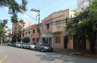 Casa com 2 quartos à venda na Rua Mourato Coelho, --, Pinheiros, São Paulo