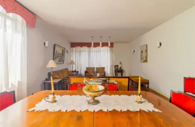 Casa com 4 quartos à venda na Rua Epeira, --, Vila Madalena, São Paulo