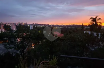 Casa com 4 quartos à venda na Laura Vicuna, --, Alto de Pinheiros, São Paulo