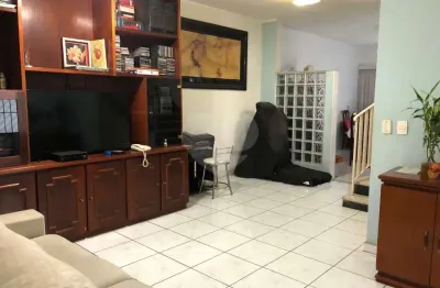 Casa com 3 quartos à venda na Rua Professor Carlos Reis, --, Pinheiros, São Paulo