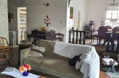 Casa com 3 quartos à venda na Dos Escultores, --, Alto de Pinheiros, São Paulo