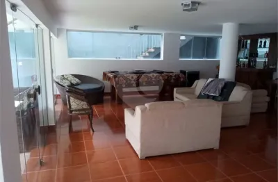 Casa com 3 quartos à venda na Rua dos Aliados, --, Lapa, São Paulo