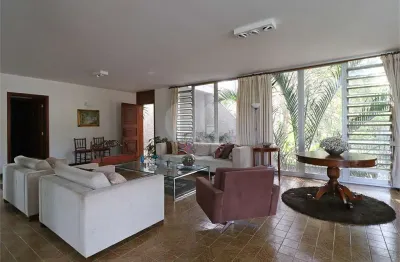 Casa com 4 quartos à venda na Rua Caracá, --, Vila Madalena, São Paulo