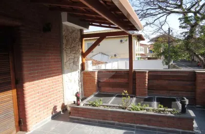 Casa com 3 quartos à venda na Rua Armando Brussolo, --, Vila Romana, São Paulo