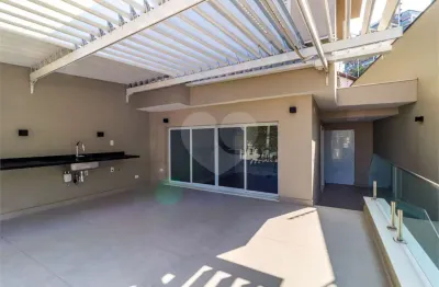 Casa com 3 quartos à venda na Rua Antônio Borba, --, Vila Madalena, São Paulo