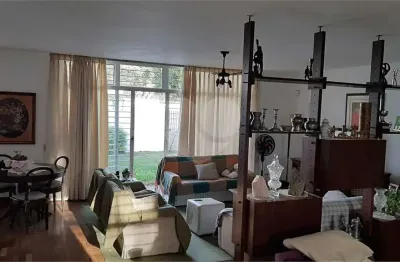 Casa com 2 quartos à venda na Rua Dona Elisa Moraes Mendes, --, Alto de Pinheiros, São Paulo