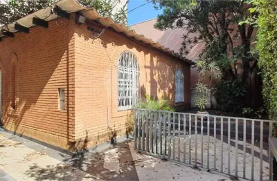 Casa com 1 quartos à venda ou para locação em lapa - sp