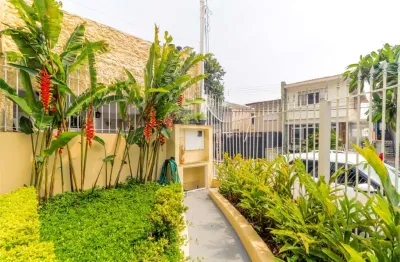 Casa com 3 quartos à venda na Rua Juatuba, --, Vila Madalena, São Paulo