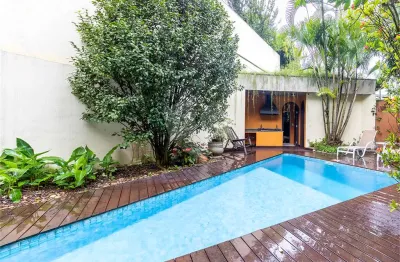 Casa com 4 quartos à venda na Rua Cardeal Cagliori, --, Alto de Pinheiros, São Paulo