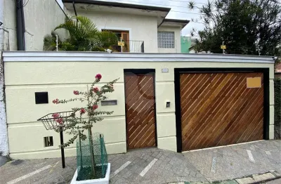 Casa com 3 quartos à venda na Rua Luís Anhaia, --, Vila Madalena, São Paulo