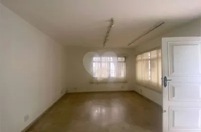 Casa com 1 quarto à venda na Rua Apinajés, --, Perdizes, São Paulo