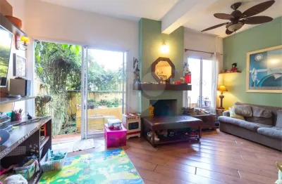 Casa com 3 quartos à venda na Rua Grajaú, --, Sumaré, São Paulo