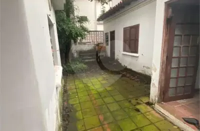 Casa térrea com 6 quartos à venda ou para locação em perdizes - sp