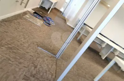 Sala comercial à venda na Rua dos Pinheiros, --, Pinheiros, São Paulo