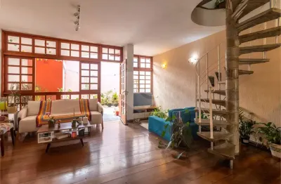 Casa com 3 quartos à venda na Rua Caiapônia, --, Alto da Lapa, São Paulo