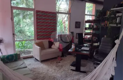Casa com 5 quartos à venda na Rua dos Zapara, --, Vila Madalena, São Paulo