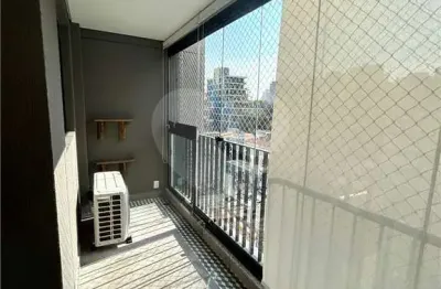 Apartamento com 3 quartos à venda na Rua Cardeal Arcoverde, --, Pinheiros, São Paulo