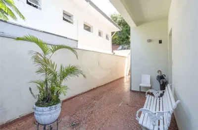 Casa com 3 quartos à venda em Alto de Pinheiros, São Paulo 