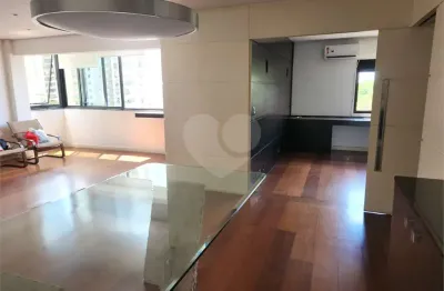 Apartamento com 3 quartos à venda em alto de pinheiros - sp